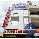 Fabhotel Shri Sai Dx - Nr Adarsh Nagar Metro