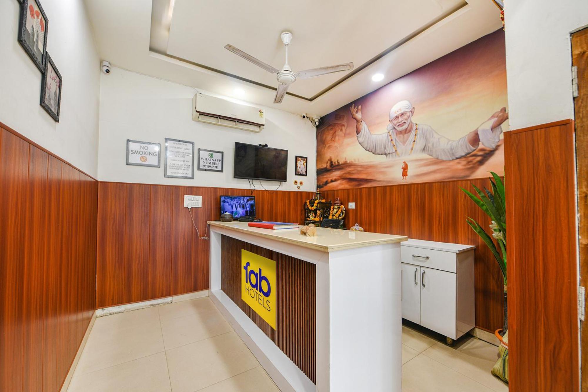 Hotel Fabhotel Shri Sai Dx - Nr Adarsh Nagar Metro Delhi (National Capital Territory of India)